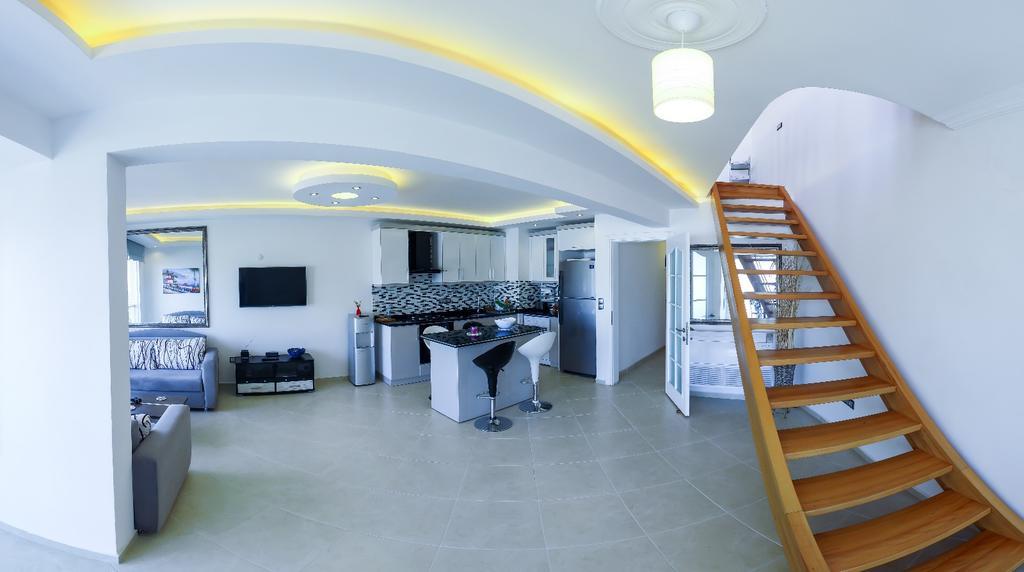 Luxury Apartment With Seaview 페티예 외부 사진